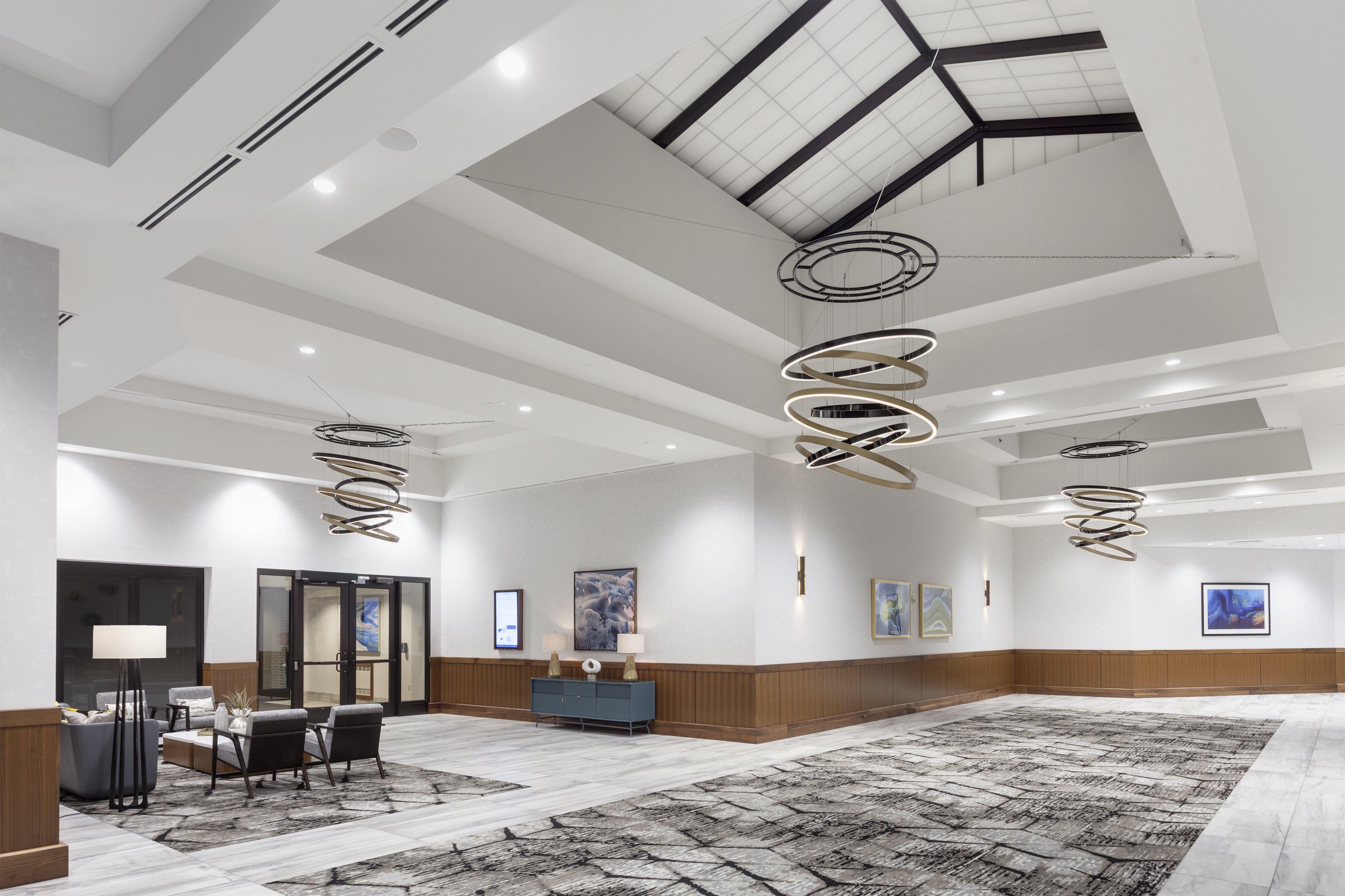 Hotel Crowne Plaza Lansing By Ihg Exterior foto